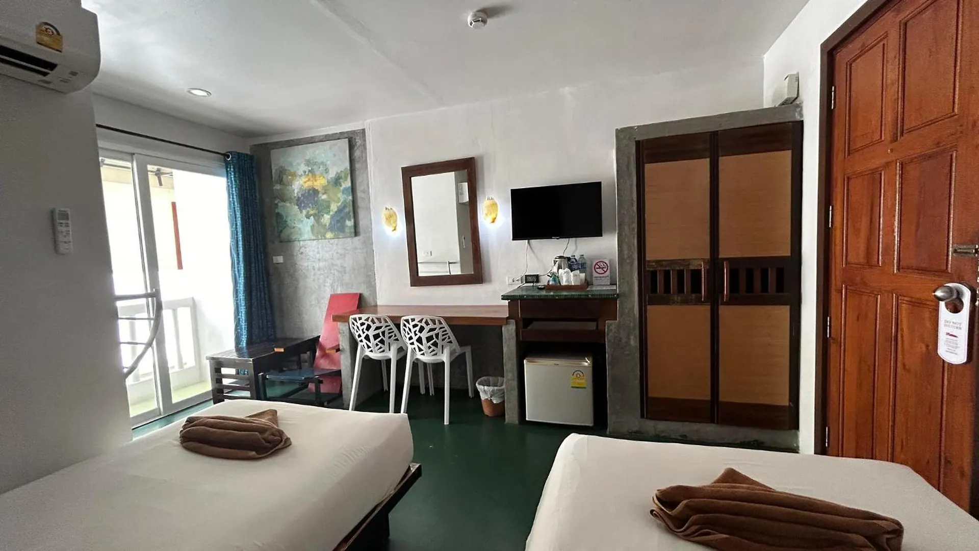 Pp Insula Hotel Phi Phi Don Guest house