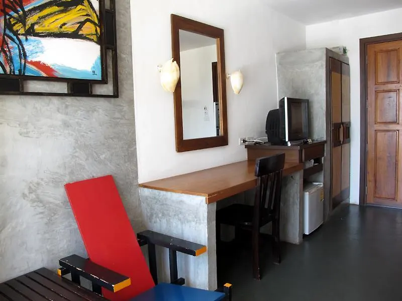 Pp Insula Hotel Phi Phi Don 2*,  Thailand